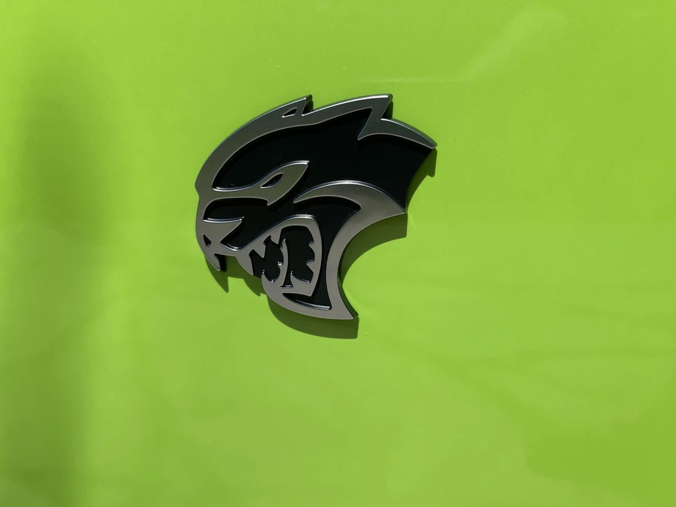 2015 Dodge Challenger SRT Hellcat 3rd Gen - Image 29 of 31