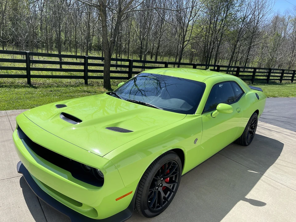 2015 Dodge Challenger SRT Hellcat 3rd Gen - Image 6 of 31