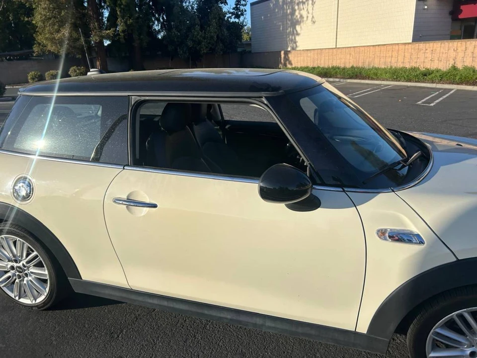 2019 Mini Mini Cooper S 3rd Gen - Image 15 of 16