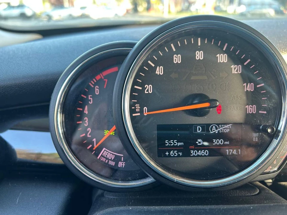 2019 Mini Mini Cooper S 3rd Gen - Image 10 of 16