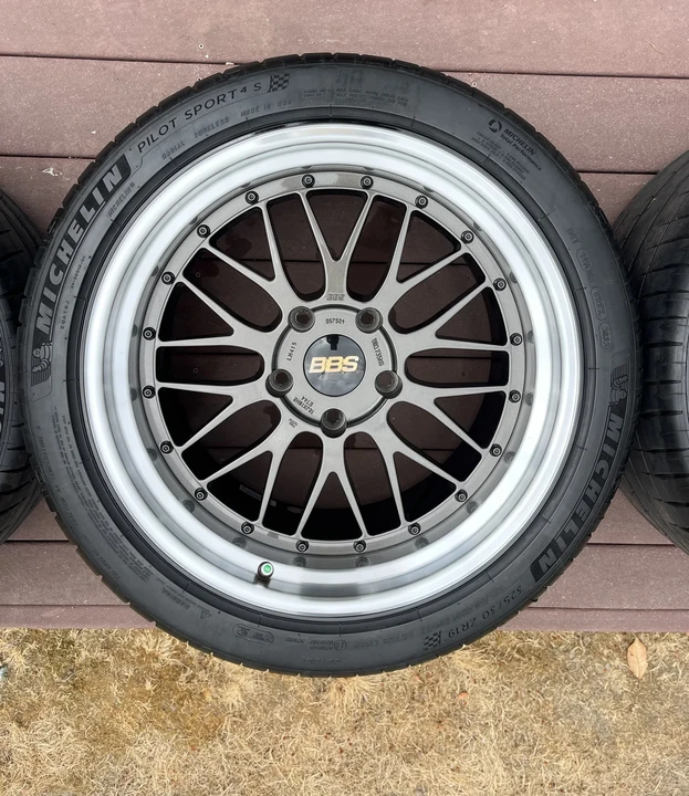 Porsche 997 Carrera - Image 11 of 31