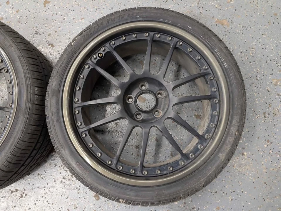 Parts & Memorabilia Other Wheels - Image 6 of 9