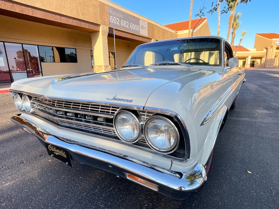1963 Oldsmobile F-85 & Jetfire - Image 2 of 31