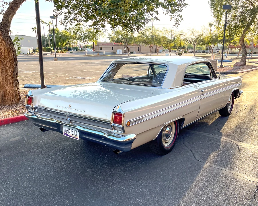 1963 Oldsmobile F-85 & Jetfire - Image 8 of 31