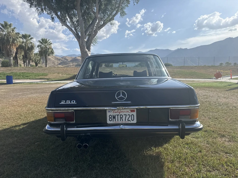 1972 Mercedes-Benz W114 & W115 - Image 9 of 31