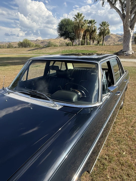 1972 Mercedes-Benz W114 & W115 - Image 14 of 31