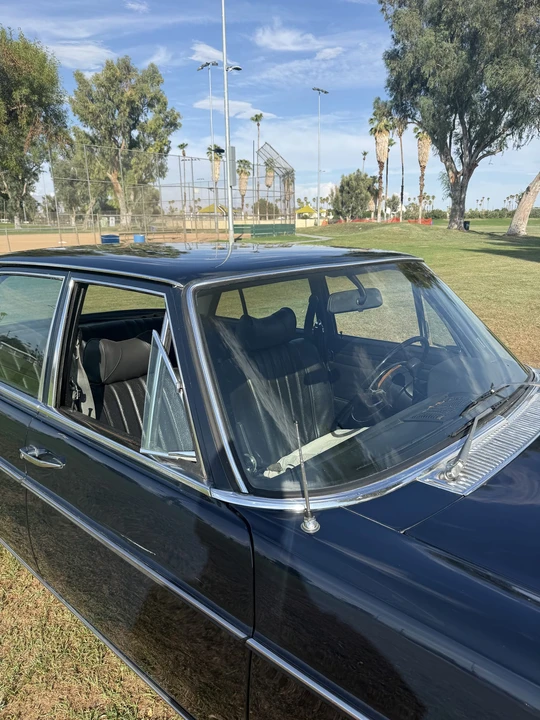 1972 Mercedes-Benz W114 & W115 - Image 15 of 31