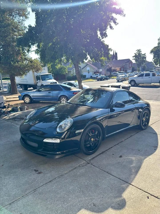 Porsche 997 Carrera - Image 2 of 2