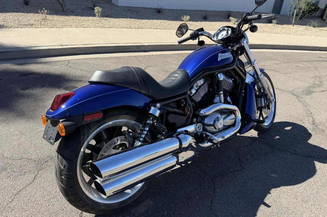 2006 Harley-Davidson V-Rod - Image 2 of 6