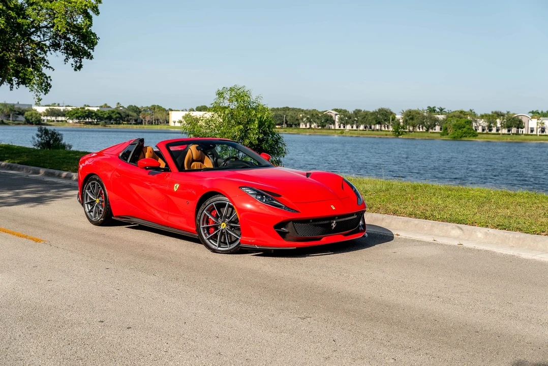 2023 Ferrari 812 GTS - Image 14 of 31