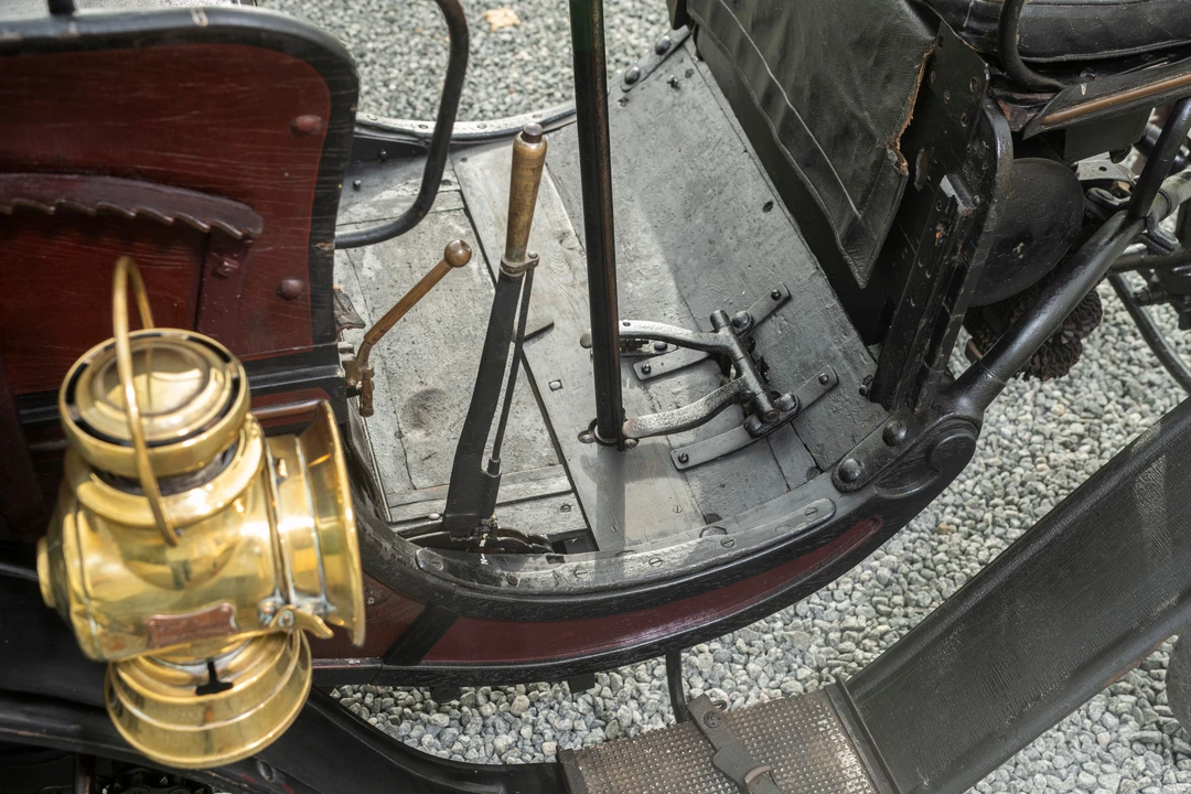 1900 Panhard - Image 11 of 31