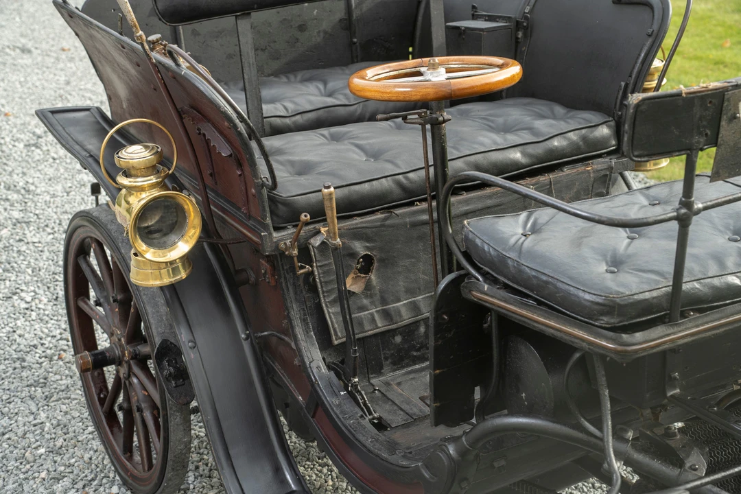 1900 Panhard - Image 8 of 31