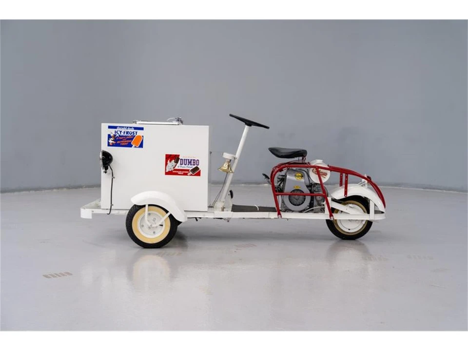 1900 Cushman Eagle - Image 2 of 27