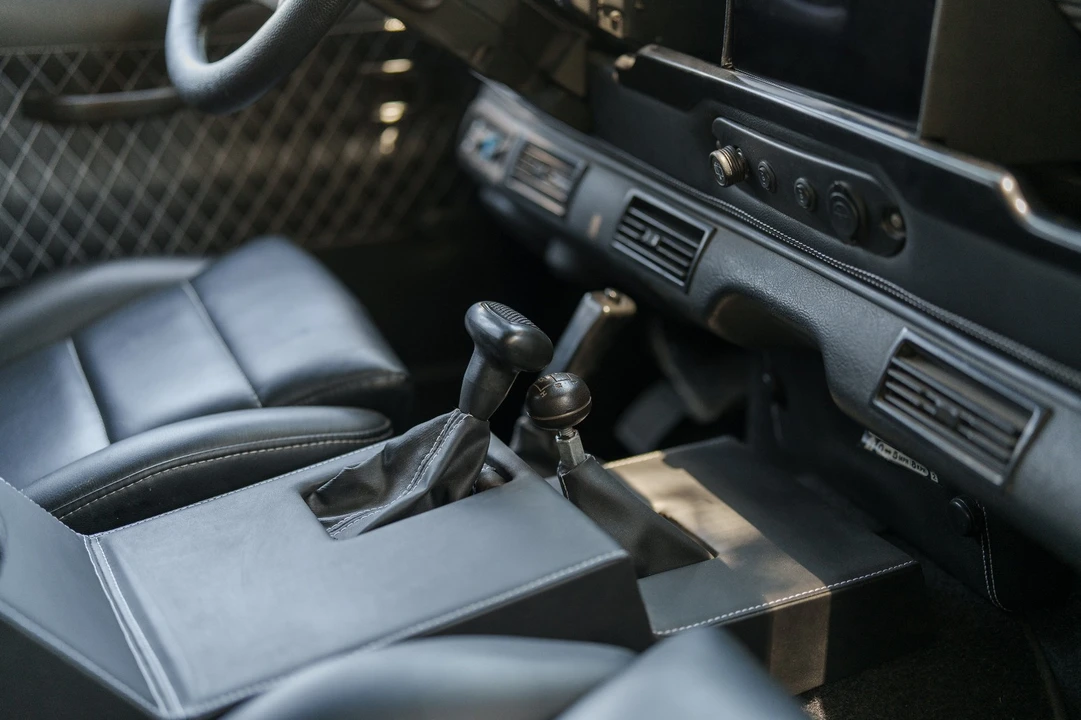 1900 Land Rover Defender 110 - Image 30 of 31