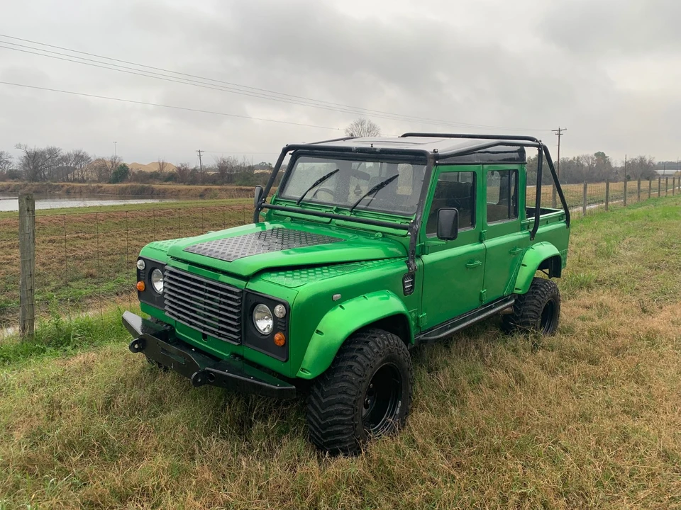 1900 Land Rover Defender - Image 18 of 21