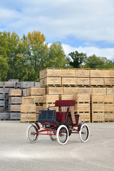 1900 Locomobile - Image 8 of 31