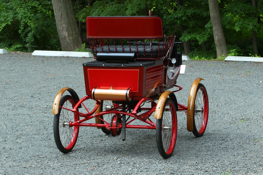 1900 Locomobile - Image 5 of 18
