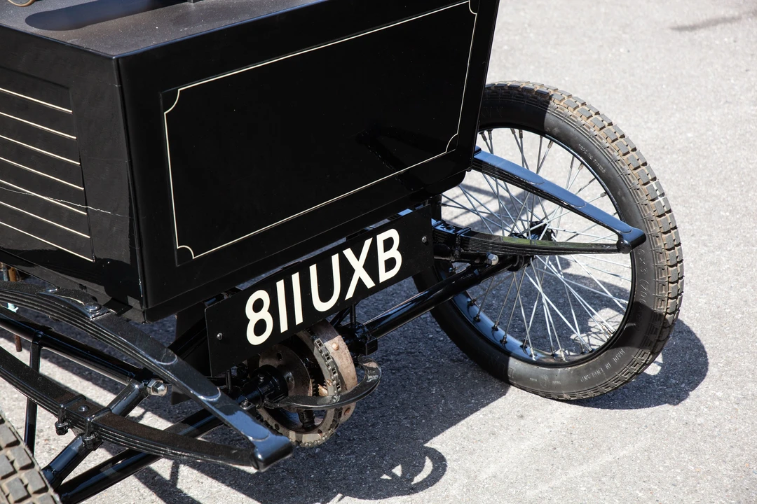 1900 Locomobile - Image 4 of 27
