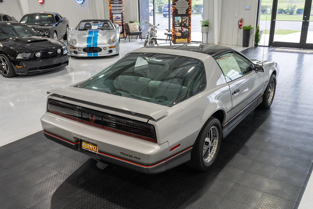 1985 Pontiac Firebird Trans Am 3rd Gen - Image 9 of 31