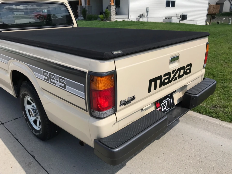 1986 Mazda B Series 4th Gen - Image 24 of 31