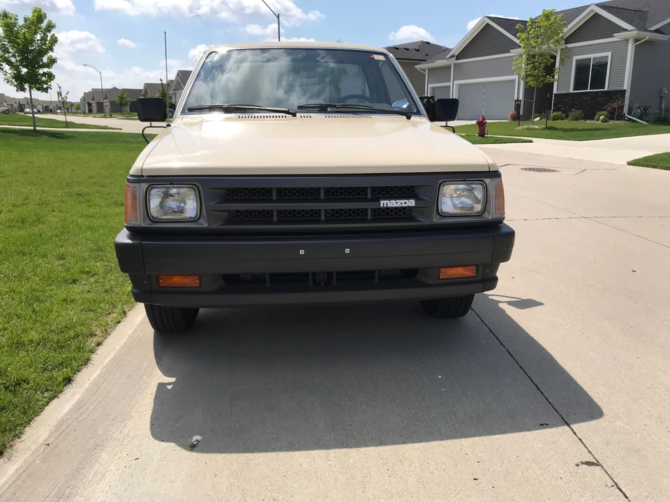 1986 Mazda B Series 4th Gen - Image 18 of 31