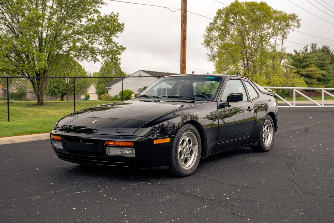 1986 Porsche 944 Turbo - Image 3 of 31
