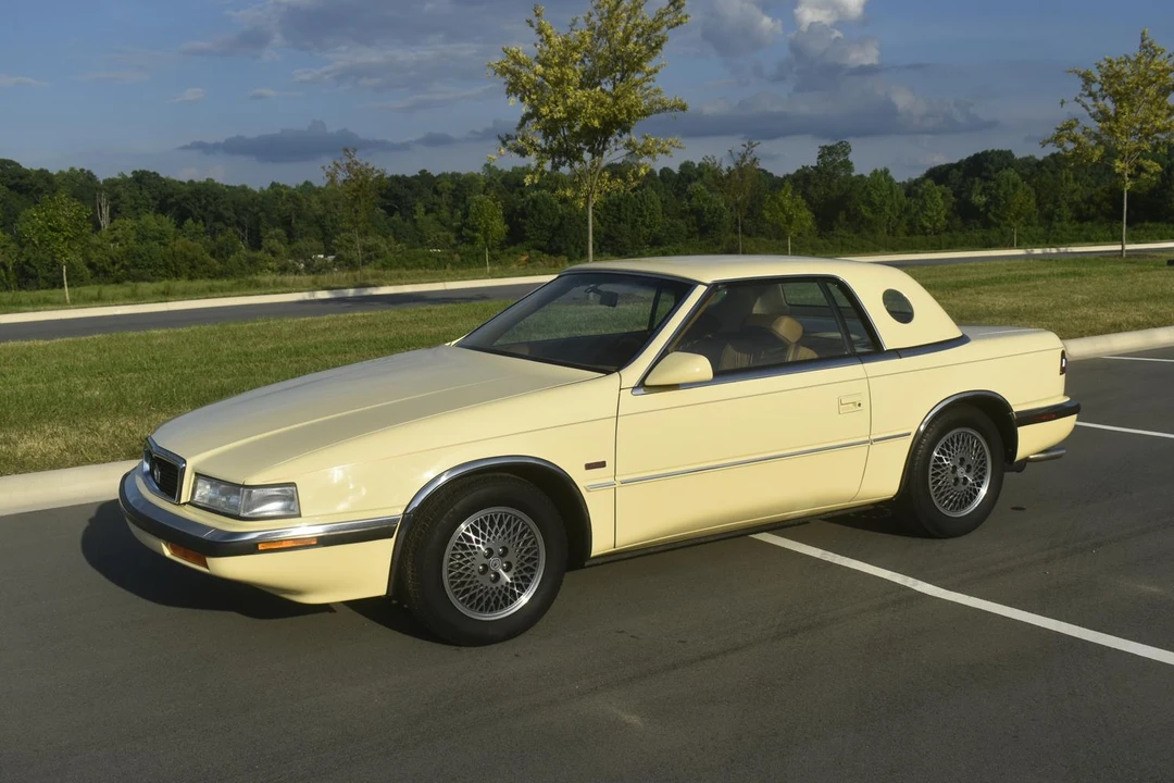 1989 Chrysler TC by Maserati - Image 3 of 31