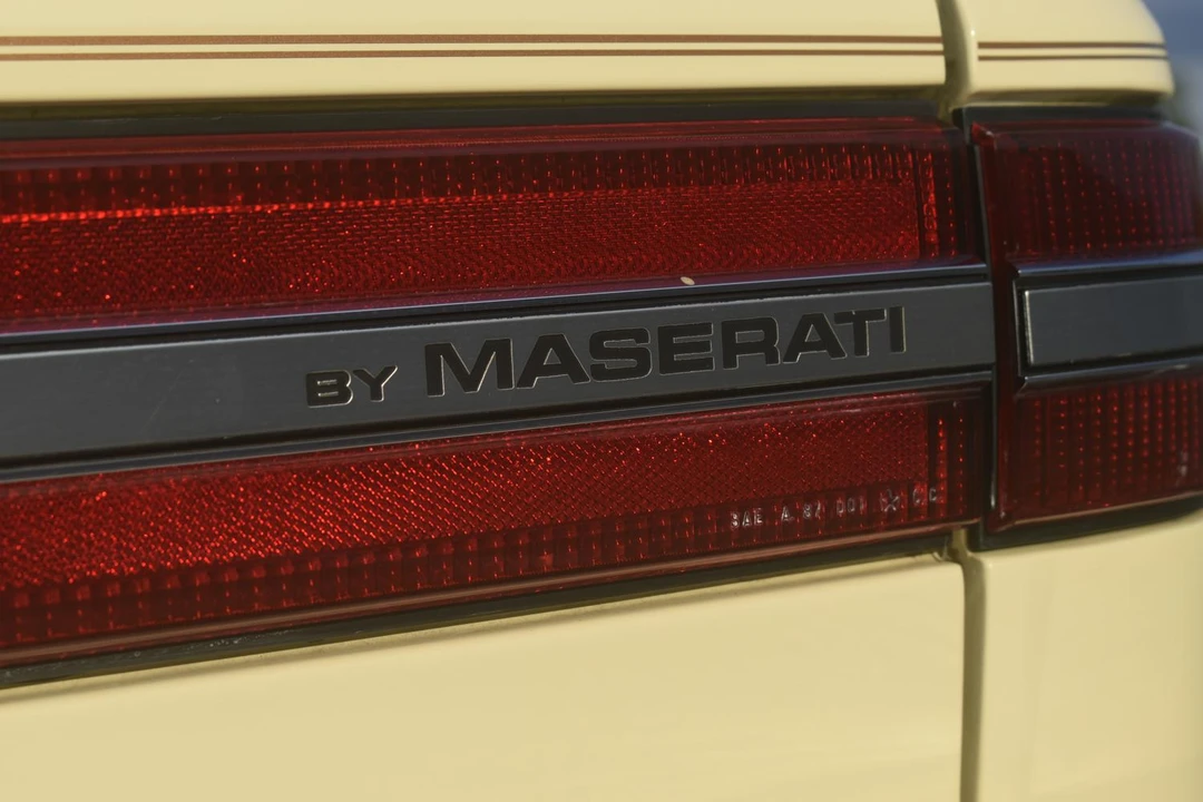 1989 Chrysler TC by Maserati - Image 30 of 31