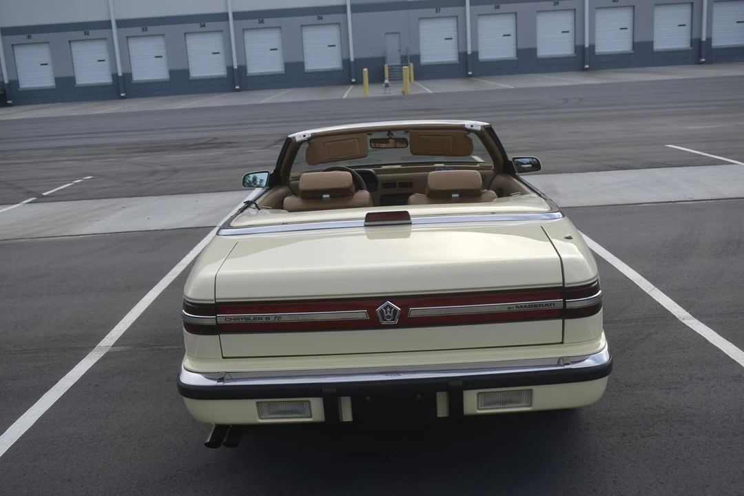1989 Chrysler TC by Maserati - Image 16 of 31