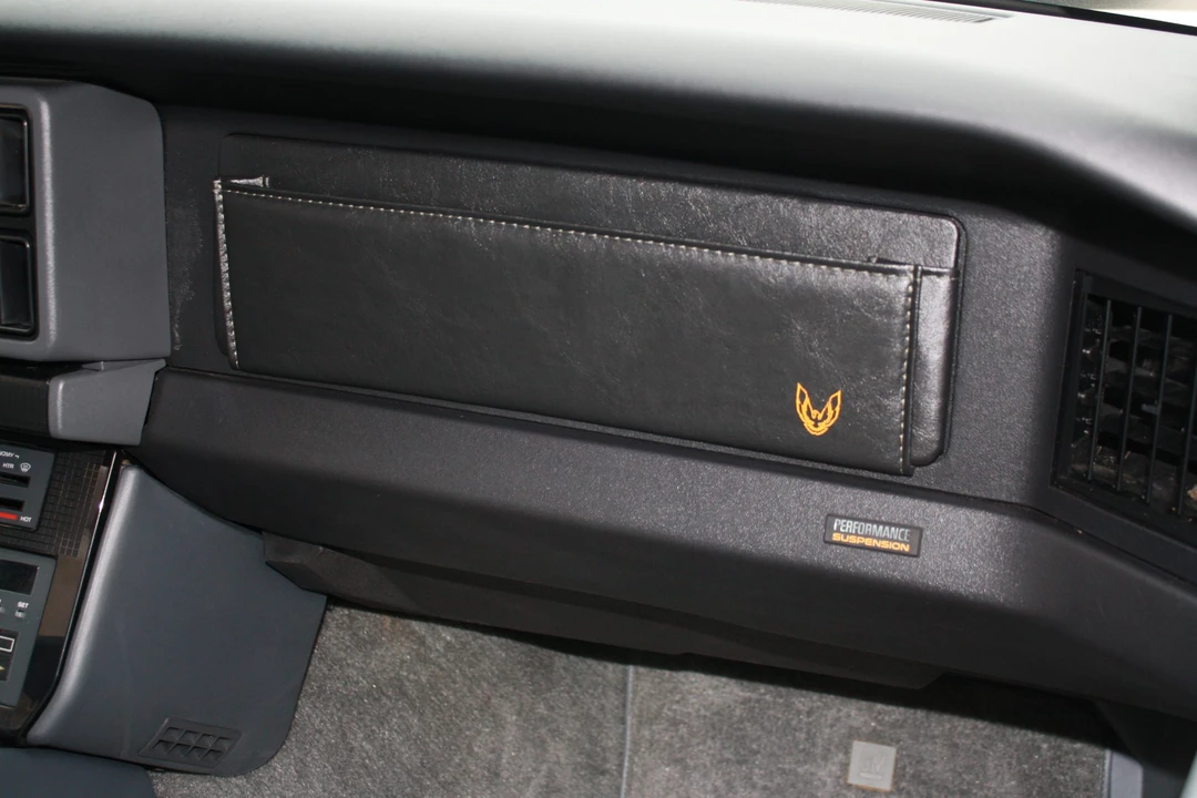 1990 Pontiac Firebird 3rd Gen - Image 31 of 31