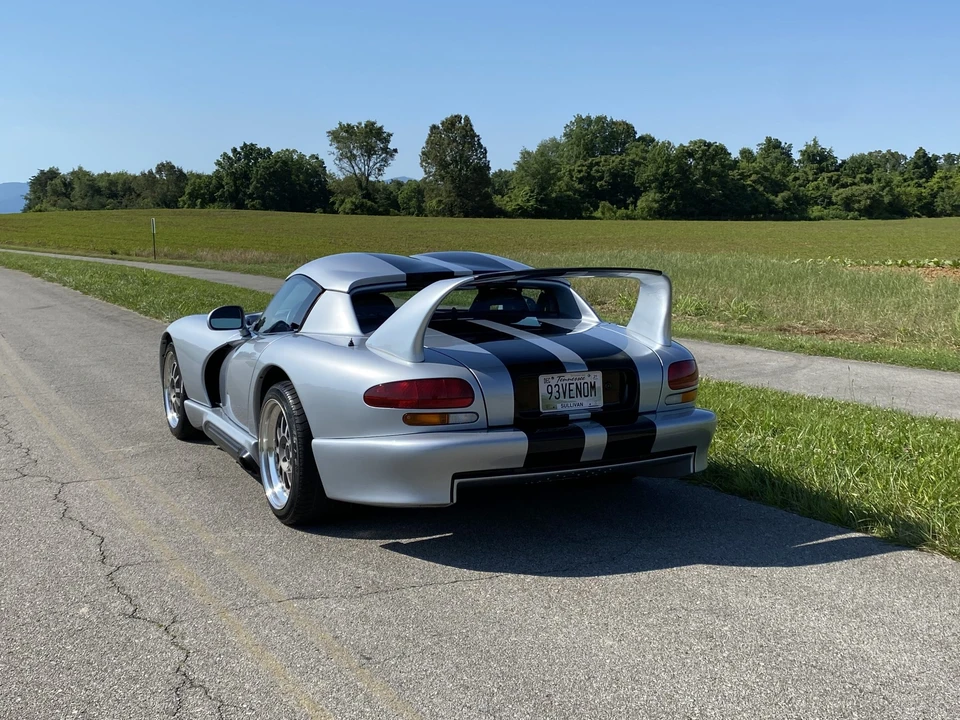 1993 Dodge Viper 1st Gen - Image 11 of 31