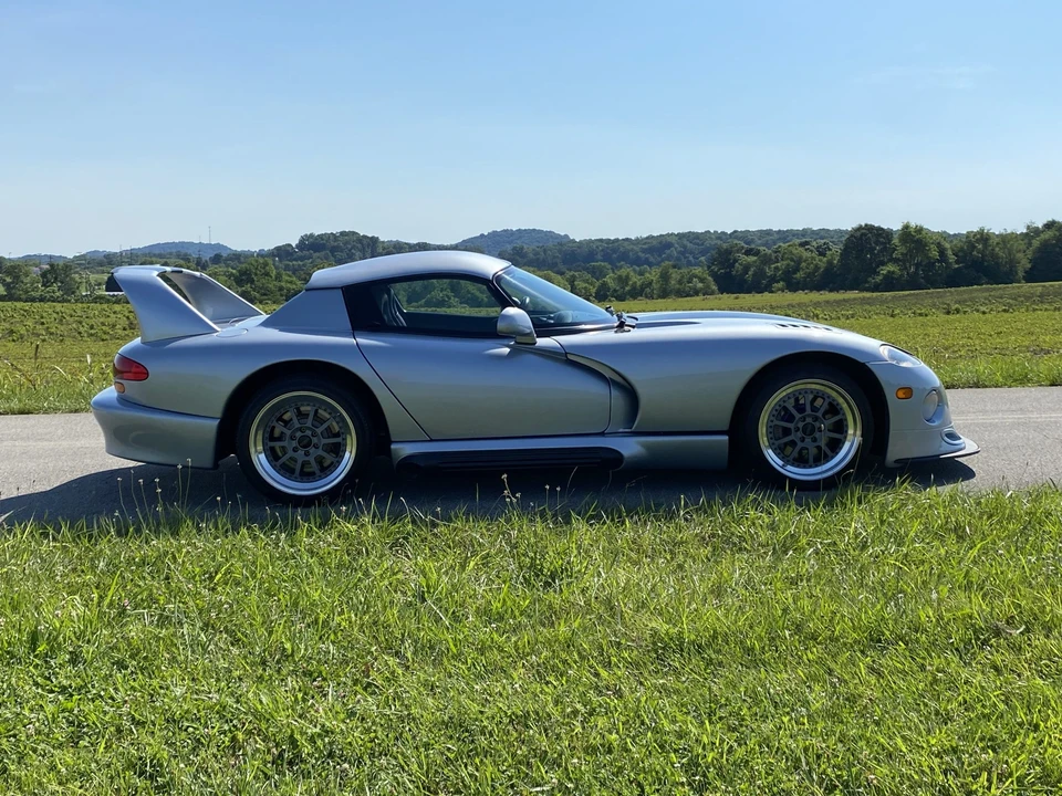 1993 Dodge Viper 1st Gen - Image 15 of 31
