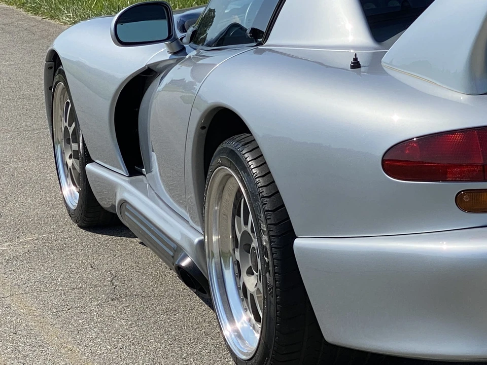 1993 Dodge Viper 1st Gen - Image 21 of 31