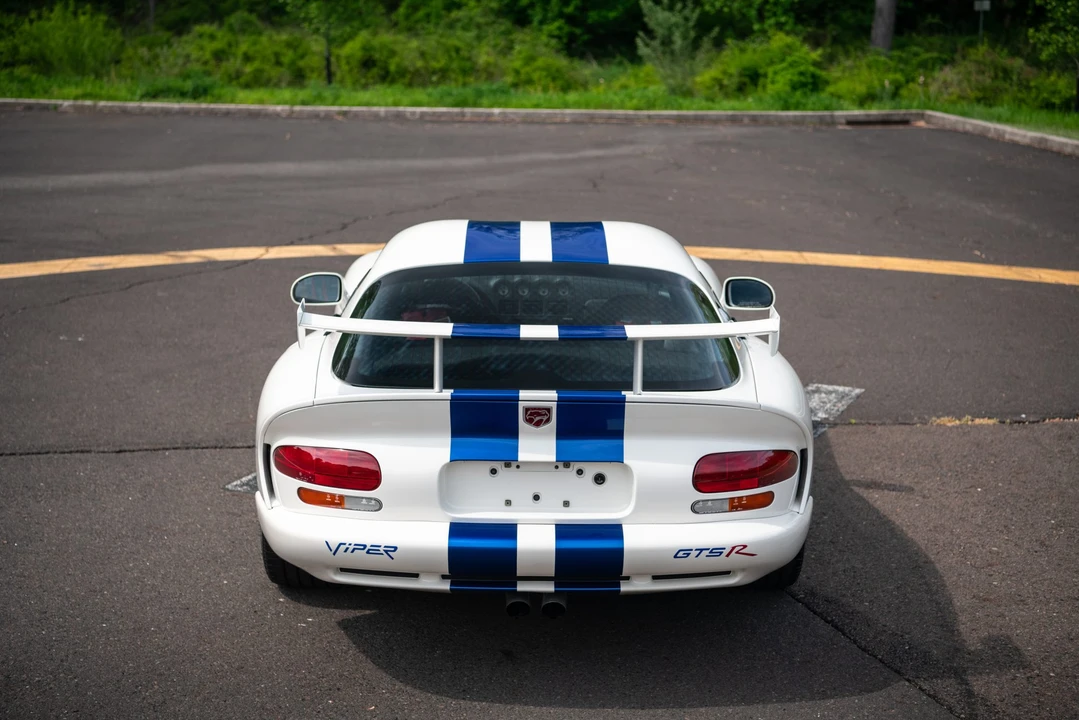 1998 Dodge Viper GTS 2nd Gen - Image 18 of 31