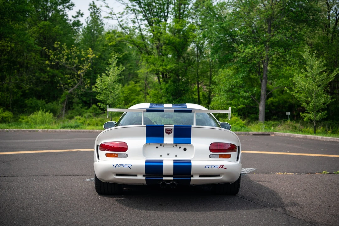 1998 Dodge Viper GTS 2nd Gen - Image 20 of 31