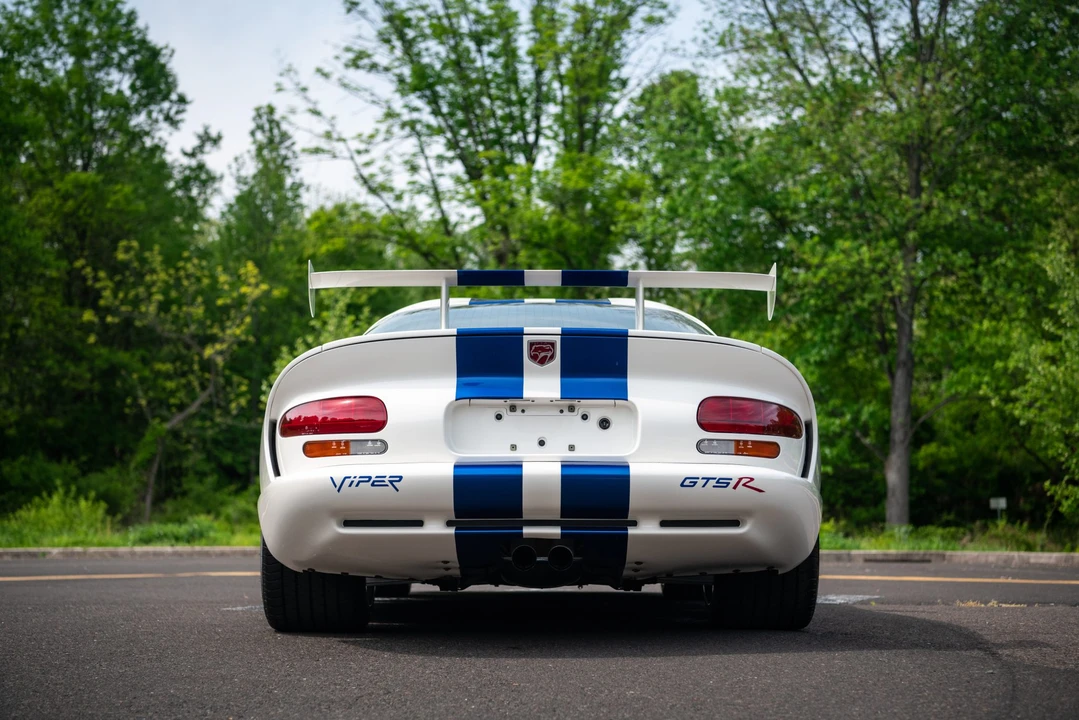 1998 Dodge Viper GTS 2nd Gen - Image 22 of 31