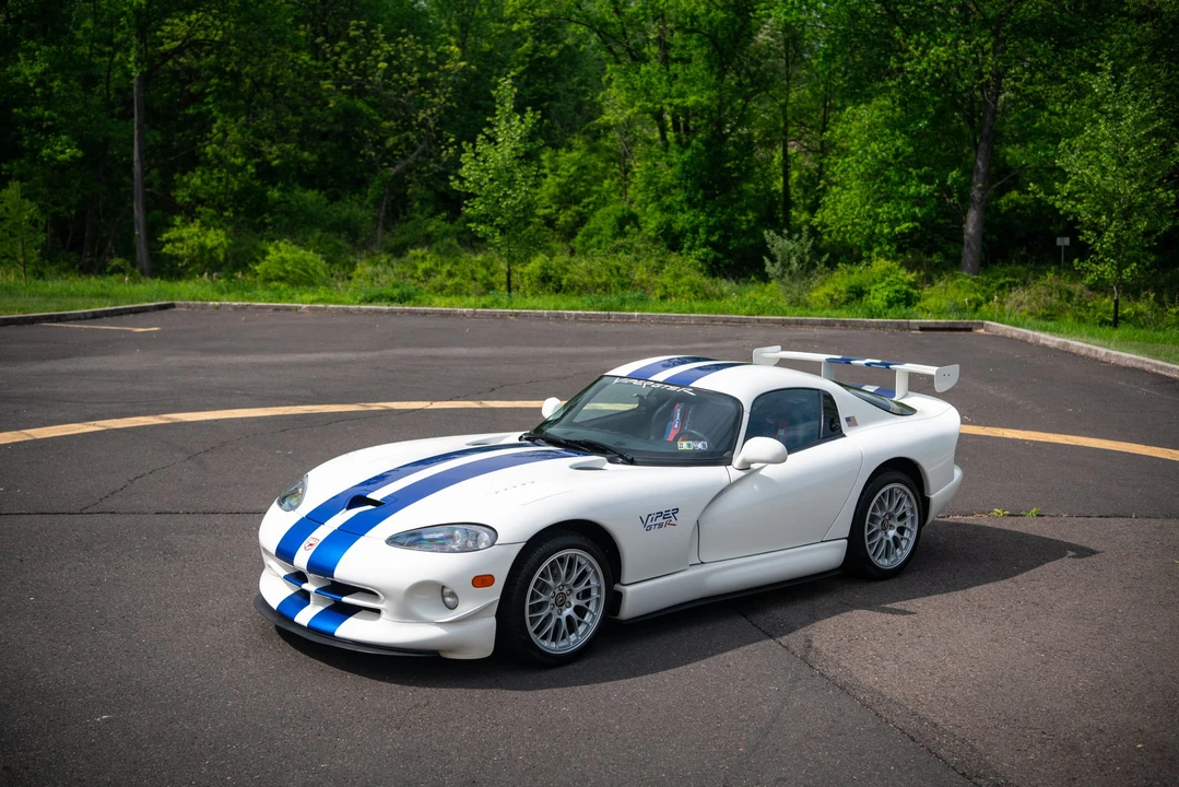 1998 Dodge Viper GTS 2nd Gen - Image 3 of 31