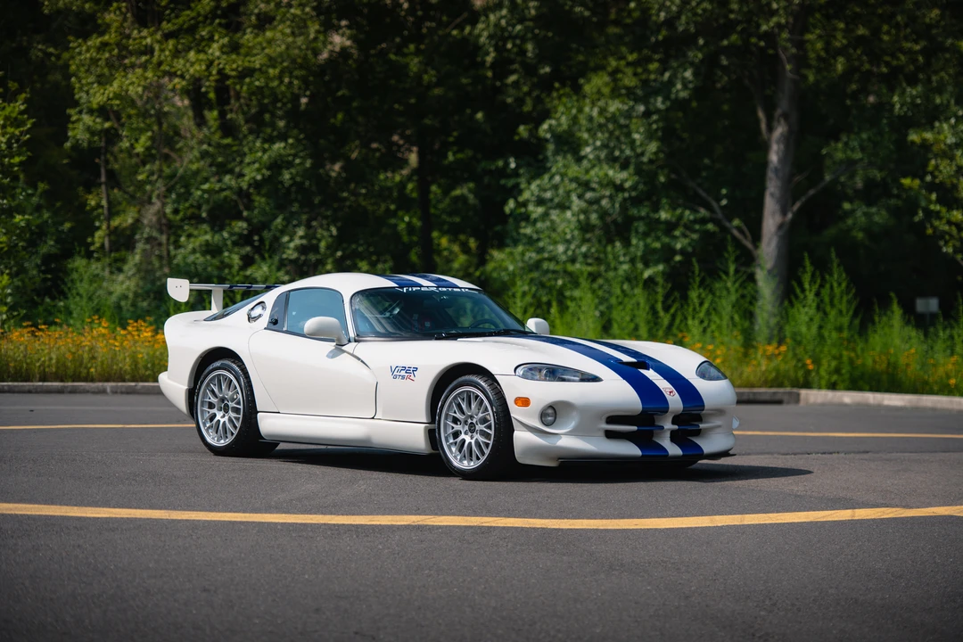 1998 Dodge Viper GTS 2nd Gen - Image 12 of 31