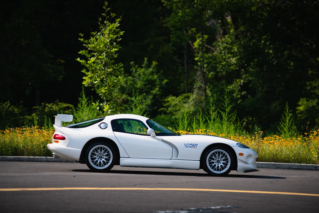 1998 Dodge Viper GTS 2nd Gen - Image 29 of 31
