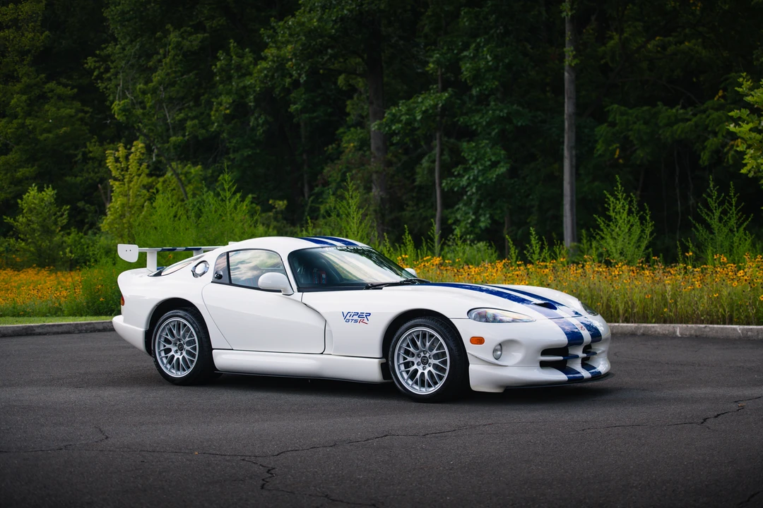1998 Dodge Viper GTS 2nd Gen - Image 20 of 31
