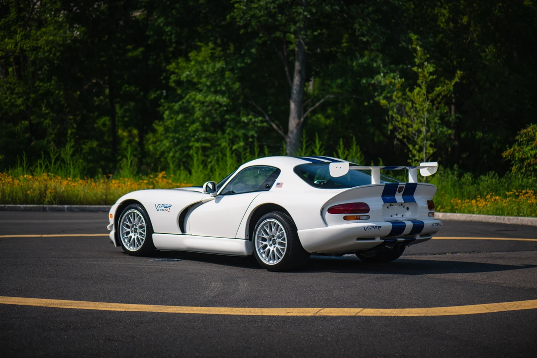 1998 Dodge Viper GTS 2nd Gen - Image 10 of 31