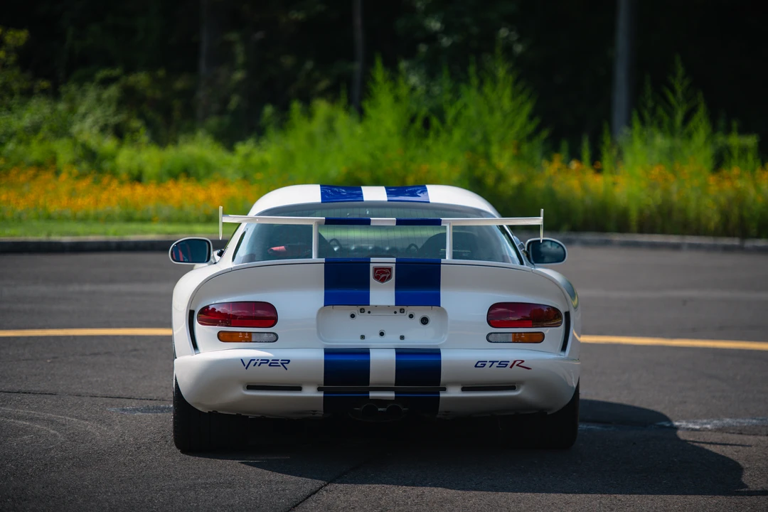 1998 Dodge Viper GTS 2nd Gen - Image 19 of 31
