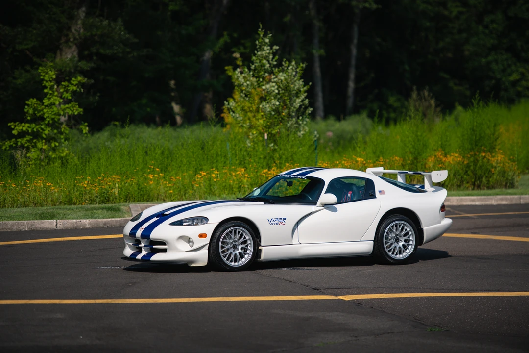 1998 Dodge Viper GTS 2nd Gen - Image 4 of 31