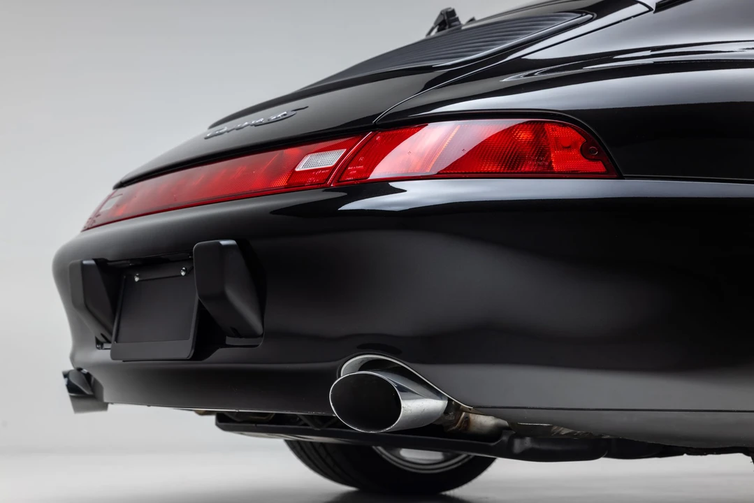 1998 Porsche 993 Carrera 4S - Image 22 of 31