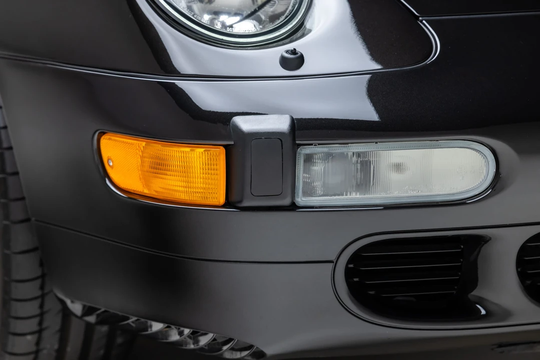 1998 Porsche 993 Carrera 4S - Image 27 of 31
