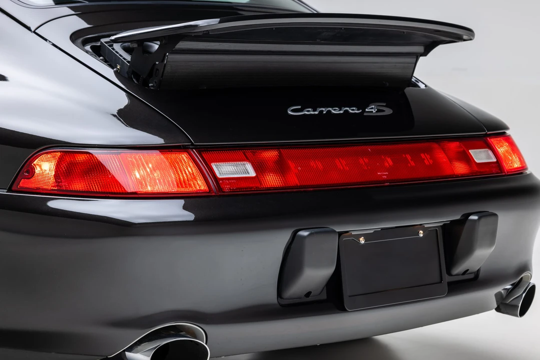 1998 Porsche 993 Carrera 4S - Image 23 of 31