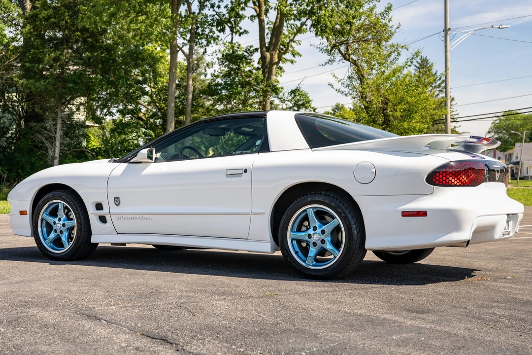 1999 Pontiac Firebird Trans Am 4th Gen - Image 5 of 31