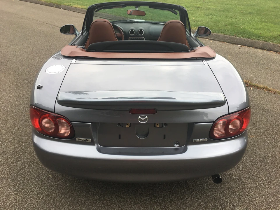 2002 Mazda NB MX-5 Miata - Image 13 of 31