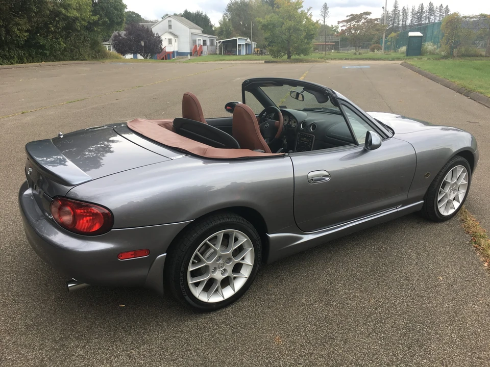 2002 Mazda NB MX-5 Miata - Image 11 of 31