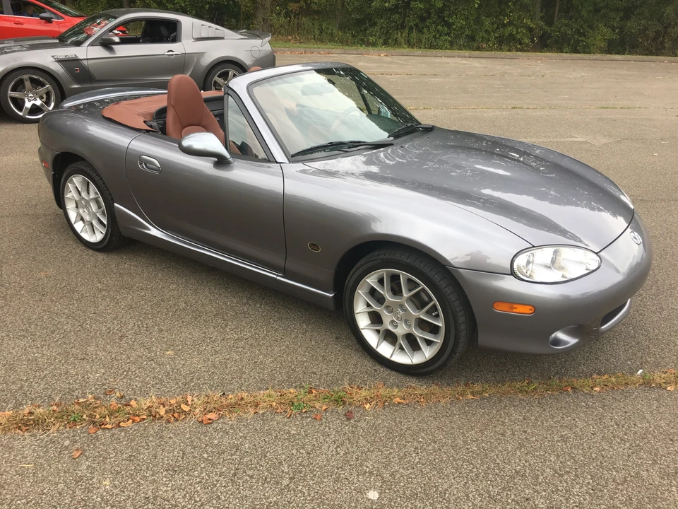 2002 Mazda NB MX-5 Miata - Image 7 of 31